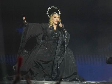 Madonna se presenta en el último concierto de The Celebration Tour, en la playa de Copacabana en Río de Janeiro, Brasil, el sábado 4 de mayo de 2024. AP/Silvia Izquierdo