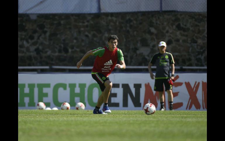 En noviembre entrante, el cuadro azteca podría disputar dos partidos de preparación en Europa. TWITTER / @miseleccionmx