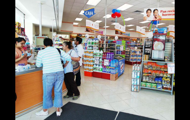 Farmacias Guadalajara estima poner 120 sucursales nuevas en el lpaís, al incorporar una cada tres días. EL INFORMADOR / E. Barrera