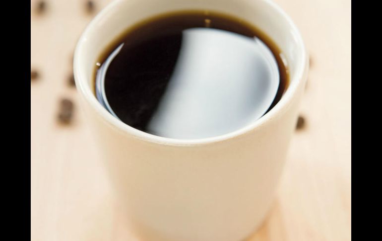 Expertos señalan que beber café podría ayudar a vivir más tiempo. SUN / ARCHIVO