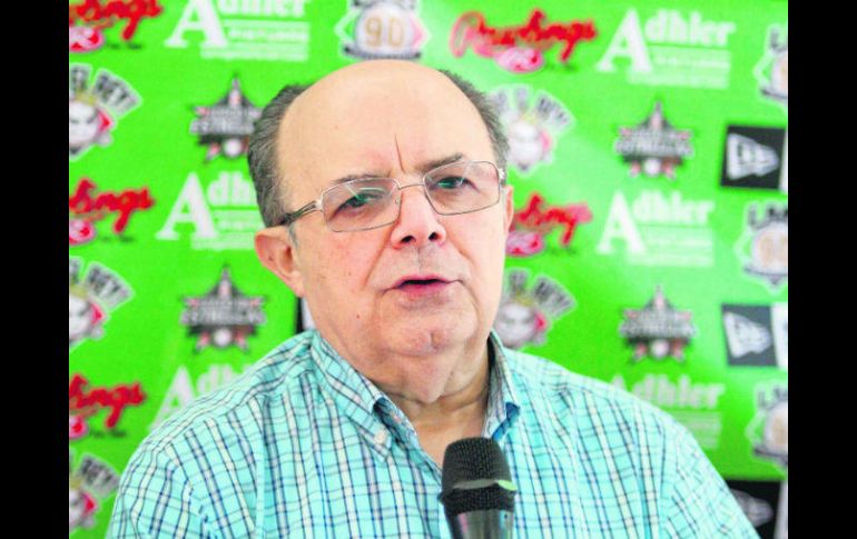 Plinio Escalante Bolio, presidente de la Liga Mexicana de Beisbol, encabezó la asamblea en la cual se aprobaron los cambios. NTX /