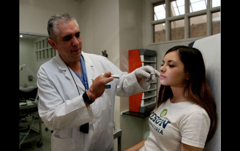 Buenos servicios y bajos costos resultan atractivos para pacientes extranjeros. AFP / ARCHIVO