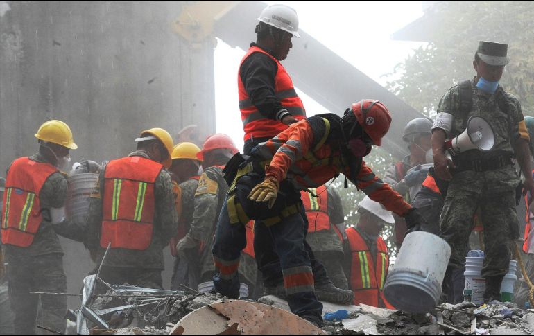 México despide a Costa Rica tras apoyar en labores por sismo