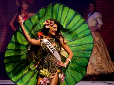 Natália representó a Brasil en Miss Universo en su edición 2008; ahora, se encuentra desaparecida en el municipio de Rio Grande desde hace 4 días. EFE/ ARCHIVO
