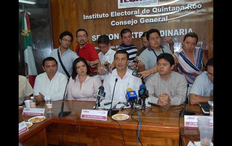 El Consejo General del Instituto Electoral de Quintana Roo en sesión, decide cancelar el registro a Gregorio Sánchez. EL UNIVERSAL  /