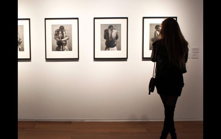 La muestra es un homenaje a la obra de Robert Mapplethorpe. EFE  /