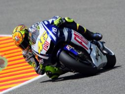 Valentino Rossi tuvo el control en los primeros entrenamientos libres del Gran Premio de Italia. AFP  /