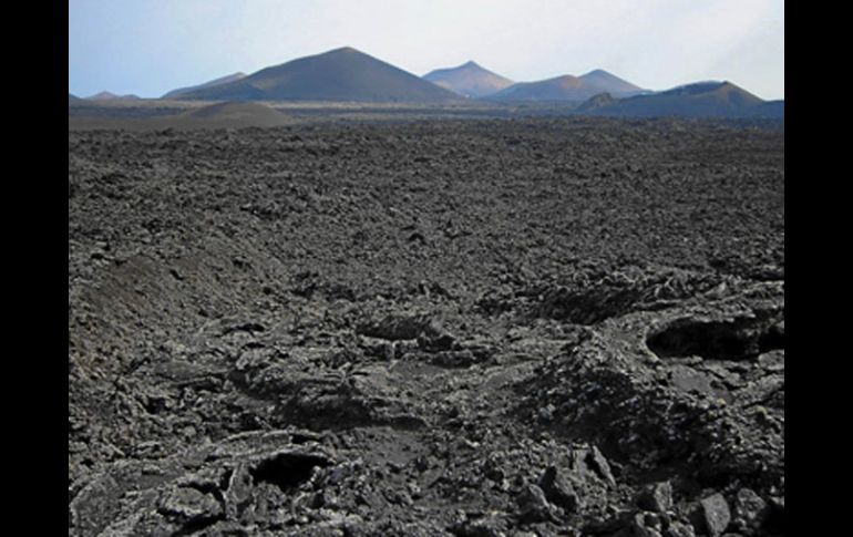 Los volcanes son el reflejo más importante de que un planeta está vivo. ELMUNDO.ES  /