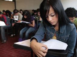 En las dos aplicaciones de exámenes de admisión para bachillerato suman 58 mil 241 aspirantes. S. NÚÑEZ  /