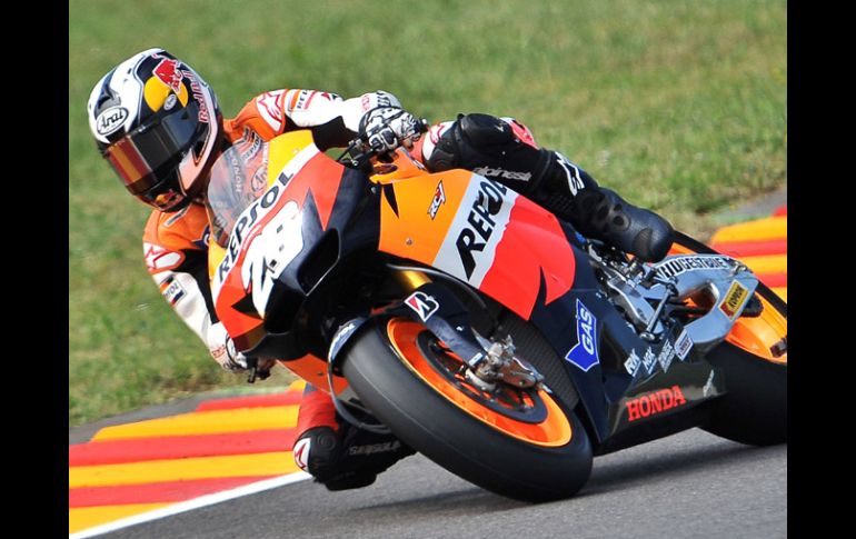 Daniel Pedrosa durante su entrenamiento ayer sábado. AFP  /