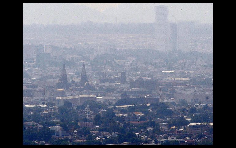 Los niveles de contaminación alcanzaron  255 puntos IMECA en esta zona. ARCHIVO  /