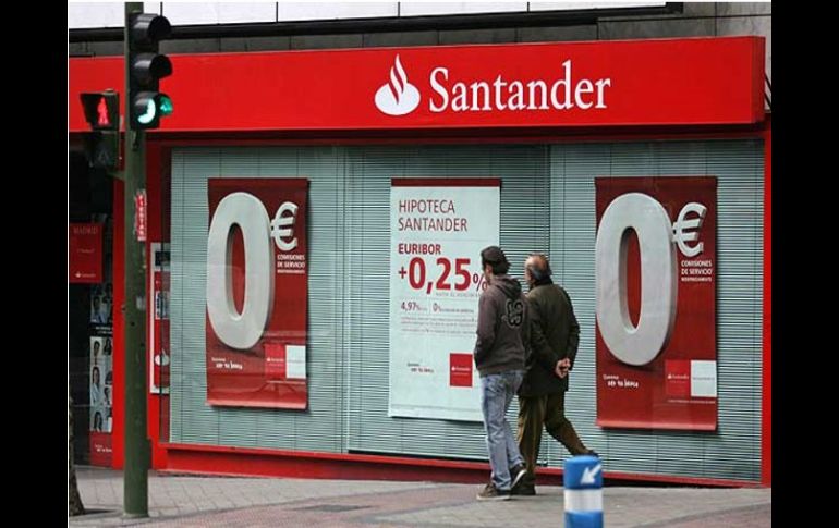 Grupo Santander muestra la solidez y la confianza que tiene en el país y en el potencial de crecimiento de su mercado. ESPECIAL  /