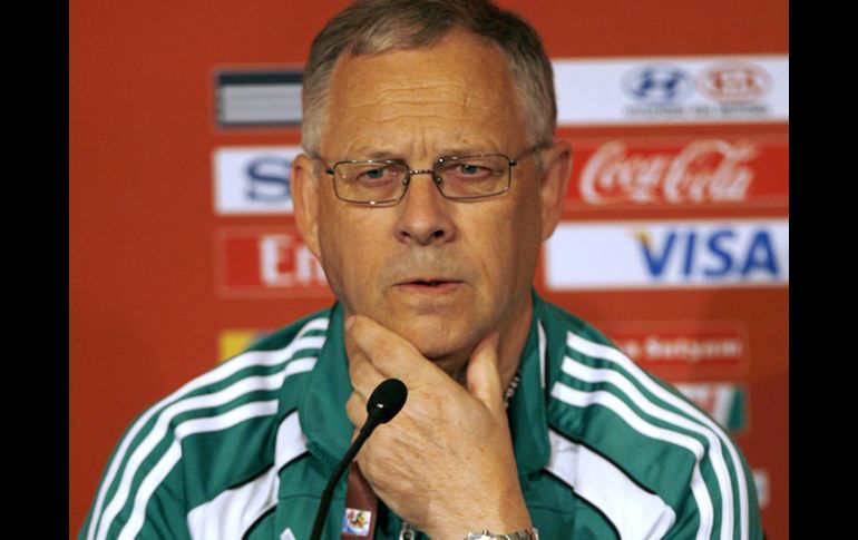 Lars Lagerback en conferencia admintió sentirse descepcionado por la derrota contra Argentina. REUTERS  /