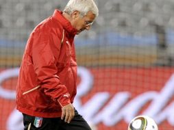 Marcello Lippi sabe que tendrán un duro sinodal. EFE  /