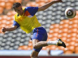 Robin van Persie atacante de la Selección holandesa y del Arsenal inglés. REUTERS  /