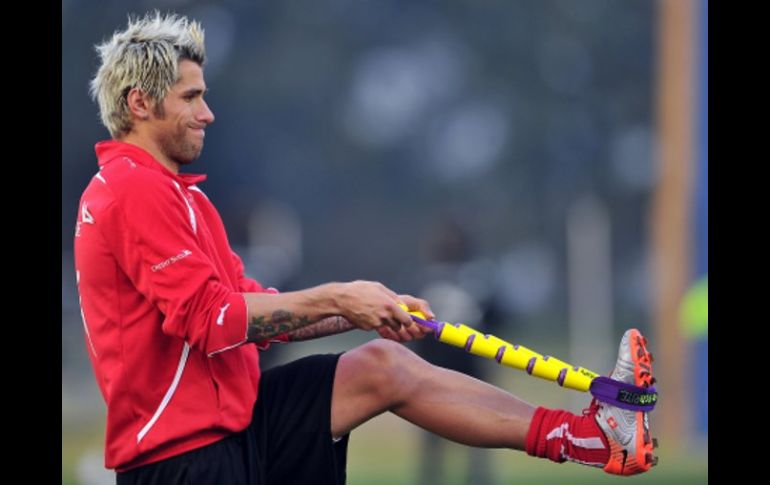 Valon Behrami se ejercita para recuperarse de su dolencia. AFP  /