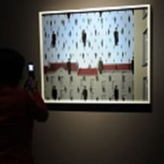 Exposición de René Magritte recibe a más de 400 mil