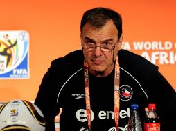 Marcelo Bielsa, seleccionador de Chile, en confernecia de prensa. GETTY IMAGES SPORT  /