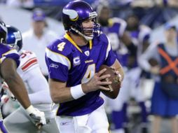 El mariscal de campo de los Vikingos de Minnesota, Brett Favre. AP  /