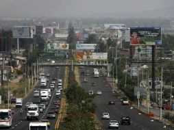 Enrique Alfaro señaló que pretenden construir la obra en un punto con mayor número de asentamientos urbanos. E. PACHECO  /