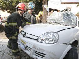 En Jalisco, los percances automovilísticos generan 300 millones de pesos de gastos por atención médica y costos de accidentes. ARCHIVO  /