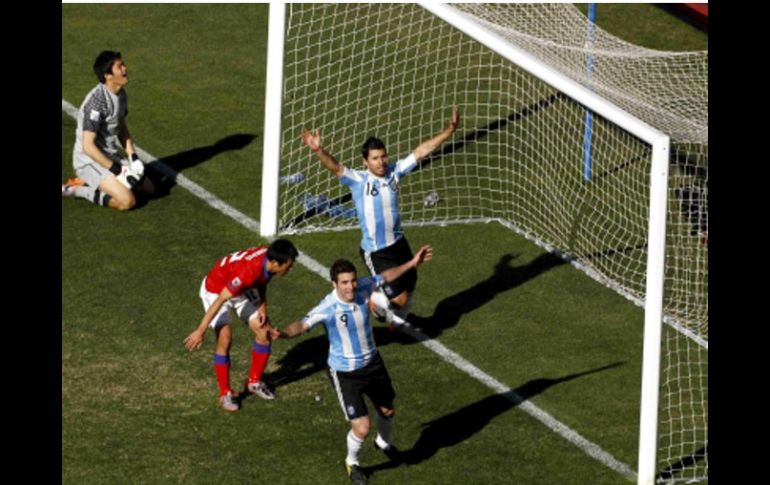 La Selección de Argentina festeja su espectacular encuentro ante Corea del Sur. AFP  /