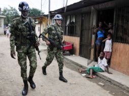 El cierre de las fronteras terrestres iniciará a las 09:00 GMT del mismo domingo y se prolongará durante 12 horas. EFE  /