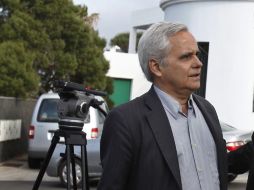 El escritor español Juan Cruz ha estado presente en los funerales de Saramago.  AFP  /