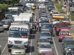 El accidente provocó que se desviara la circulación por más de una hora. ARCHIVO  /