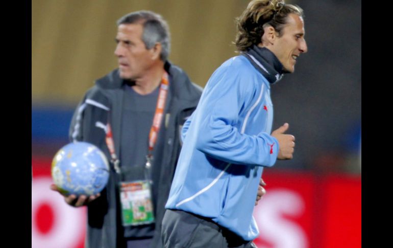 Diego Forlán estará en el encuentro de hoy entre México y Uruguay. GETTY IMAGES SPORTS  /