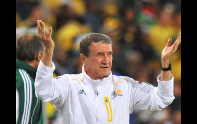 El seleccionador de Sudáfrica Carlos Alberto Parreira en el último partido de su equipo en el Mundial de Sudáfrica 2010. AFP  /