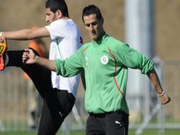 Rafik Saifi en el entrenamiento con la Selección de Argelia. AFP  /