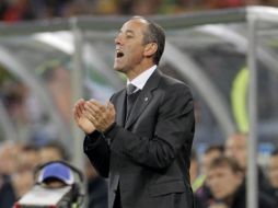 El seleccionador de Camerún, el francés Paul Le Guen. REUTERS  /