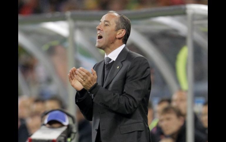 El seleccionador de Camerún, el francés Paul Le Guen. REUTERS  /