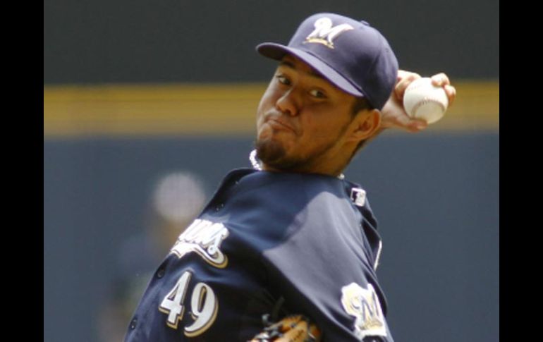 El lanzador mexicano Yovani Gallardo, de los Cerveceros de Milwaukee. AP  /