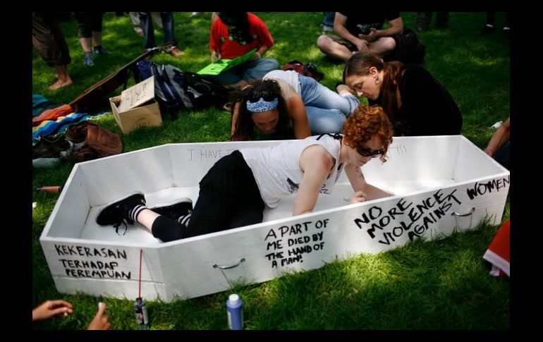 Miles de personas se manifestaron hoy por las calles de Toronto. REUTERS  /