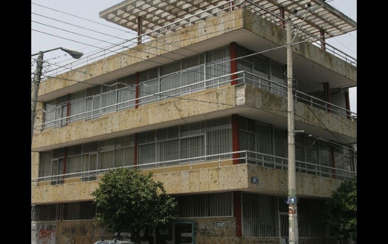 Edificio de la autoría de Alejandro Zohn, en el cruce de las calles Pedro Moreno y Marcos Castellanos. M.FREYRÍA  /