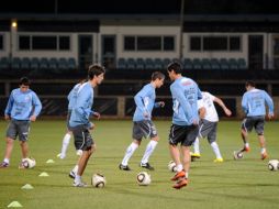 La Selección de Uruguay durante un entrenamiento previo al encuentro de Ghana. AFP  /