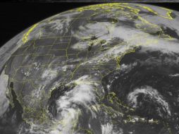 De continuar su trayectoria, el meteoro tocaría tierra de nueva cuenta entre Tamaulipas y Texas el miércoles. AP  /