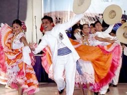 Se prevé también la presentación de bailables folclóricos, suertes charras, verbena popular con antojitos y aguas frescas. ESPECIAL  /