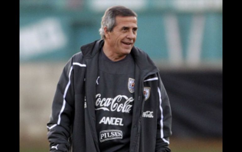 Técnico de la Selección de Uruguay, Oscar Washington Tabárez,.AP  /