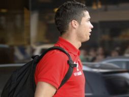 El portugués Cristiano Ronaldo en su llegada a Lisboa. AP  /