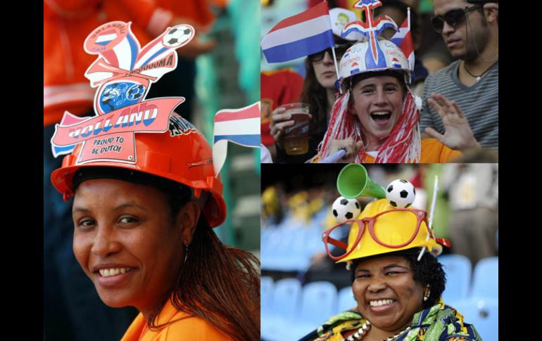 Aficionados usando el casco 'makarapa' . AFP  REUTERS  /