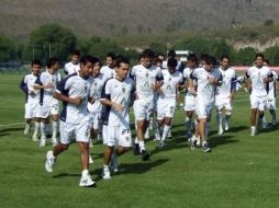 Entrenamiento de San Luis previo al torneo Apertura 2010 . JAM MEDIA  /