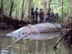 Un submarino de 33 metros de largo fue decomisado en la selva de Ecuador. EFE  /