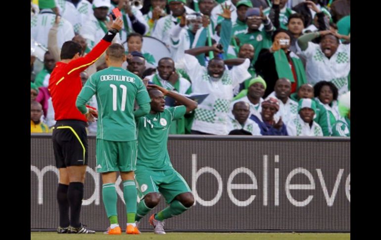 La Selección de Nigeria podría ser expulsado por la FIFA. EFE  /