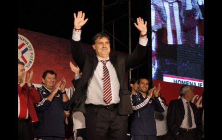 Gerardo Martino en su llegada a Asunción. REUTERS  /