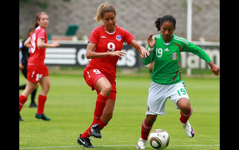 Vicky Cruz de la Selección femenl de México, durante juego amistoso contra Puerto Rico. MEXSPORT  /