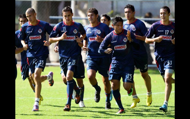 Muchos jóvenes quieren consolidarse en el “Rebaño”. MEXSPORT  /