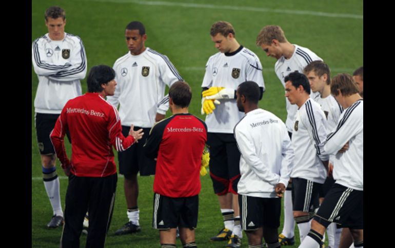 La Selección de Alemania prepara la semifinal contra España. EFE  /